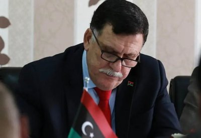 بعثة ليبيا في مصر تنشق عن السراج.. بسبب اتفاقية تركيا