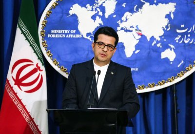 إيران تهدد بالتصعيد النووي وتستبعد المحادثات