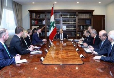 مبعوث أميركي يصل لبنان.. ودعوة لإصلاح اقتصادي ملح