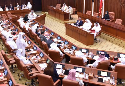 "خدمات النواب "توافق على اعتماد "التلاوة" مادة أساسية