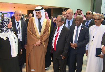 البحرين تشارك في معرض عن مئوية التعليم