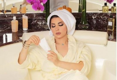"ترند غوغل": صورة شمس الكويتية في "البانيو"