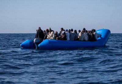 غرق قارب مهاجرين ببحيرة "وان" التركية.. ووفاة 7
