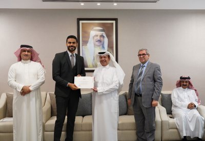 الأمانة العامة لمجلس النواب تكرم عدد من موظفيها