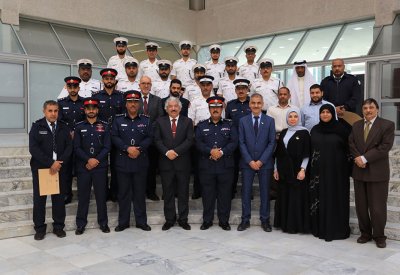 جامعة البحرين تكرم إدارة الدفاع المدني لتعاونها المستمر مع الجامعة