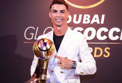 "غلوب سوكر" تتوج رونالدو الأفضل في العالم
