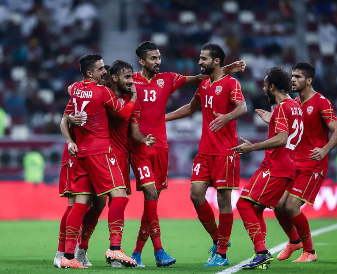 بالصور : الأحمر يبلغ نصف نهائي خليجي 24