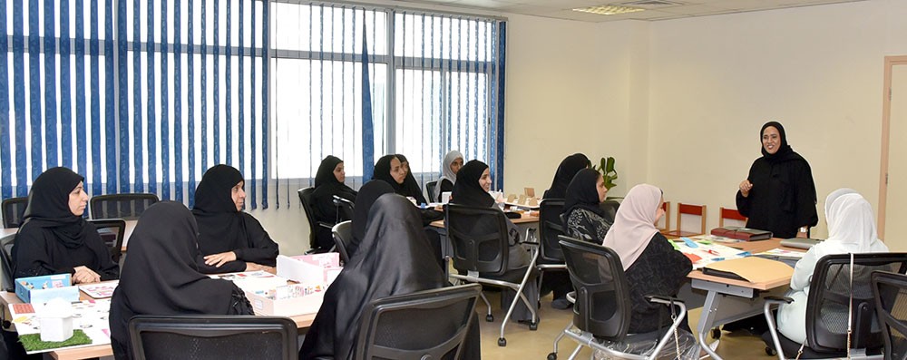 الأنصاري: البرنامج يوفر حلول عملية لمعالجة التحديات التي تواجه مربيات ومعلمات دور الحضانة