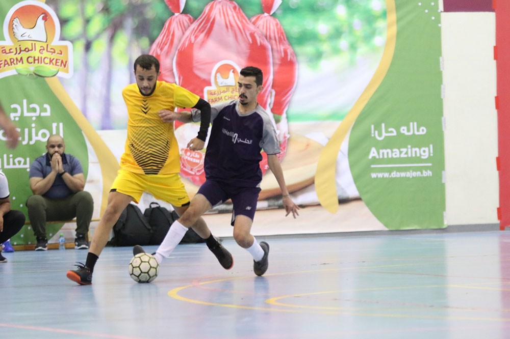 إثارة في ربع نهائي  بطولة شركة "دلمون للدواجن" لكرة الصالات