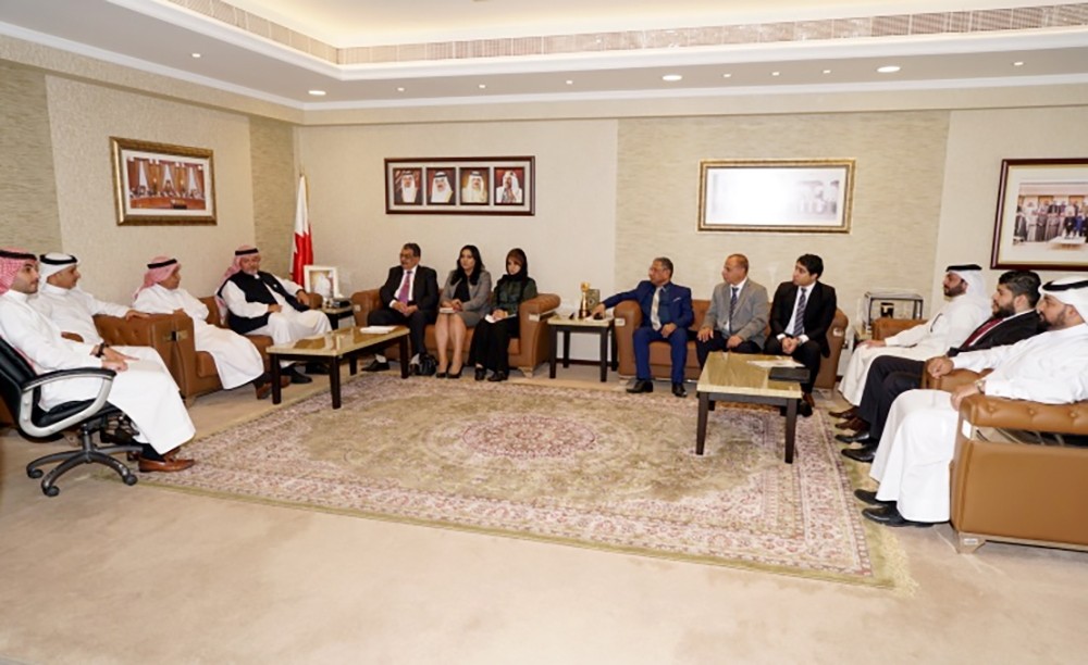 اللجنة المشتركة بين وزارة العدل وجمعية المحامين البحرينية تعقد اجتماعا لها