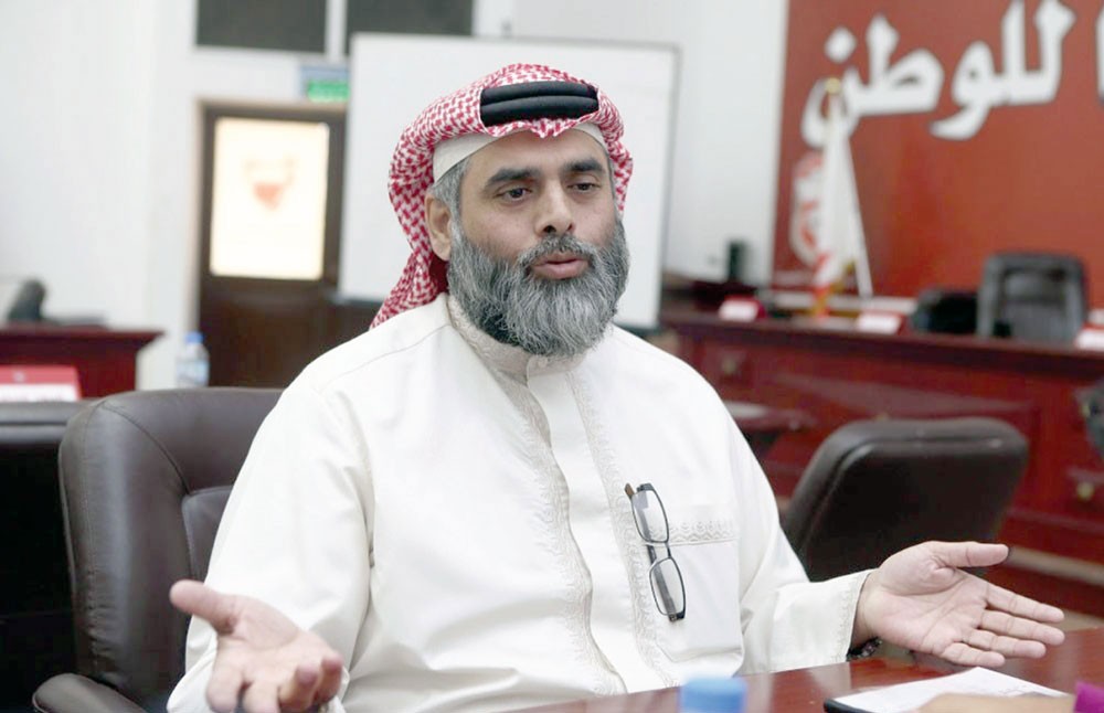 النائب الأنصاري يشكر جلالة الملك على توجيهاته بمعاودة صرف مكافآت تحفيظ القرآن