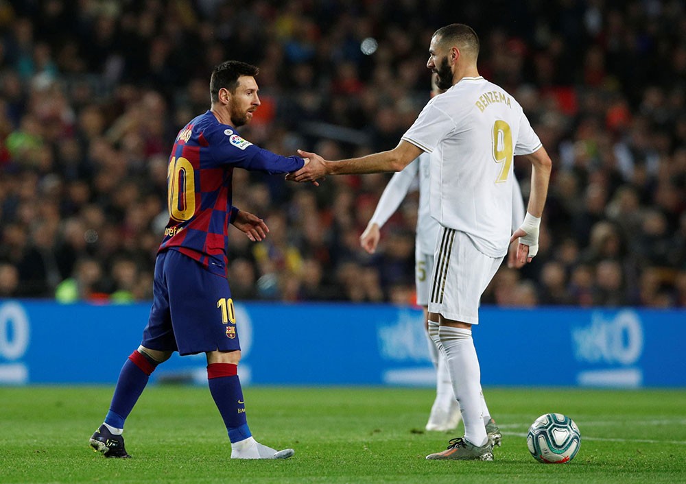 "الكلاسيكو" المؤجل ينتهي بالتعادل السلبي