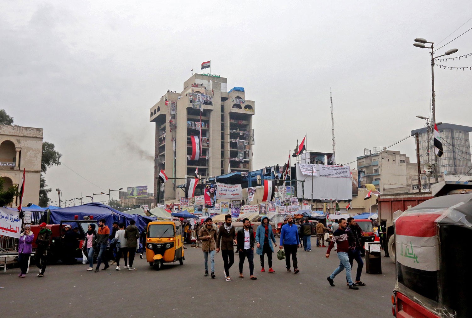 صوت معتصمي العراق يصدح مجددا: اسم مستقل لحكومة مصغرة