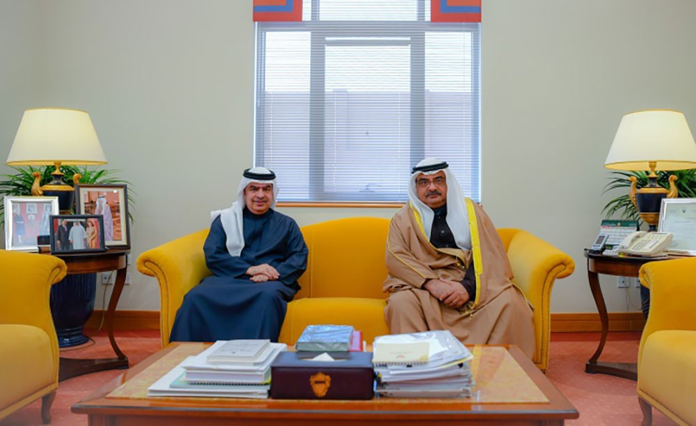 مستشار سمو رئيس الوزراء يستقبل سفير البحرين بالمملكة المتحدة
