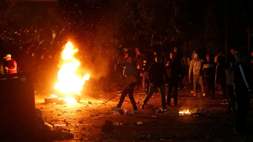 لبنان.. عودة الهدوء بعد مواجهات ليلية في بيروت