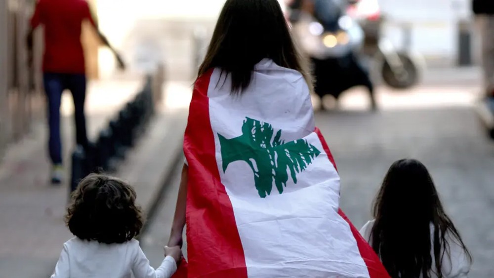 متظاهرو لبنان للرئيس المكلّف: انزل إلى الشارع واسمعنا
