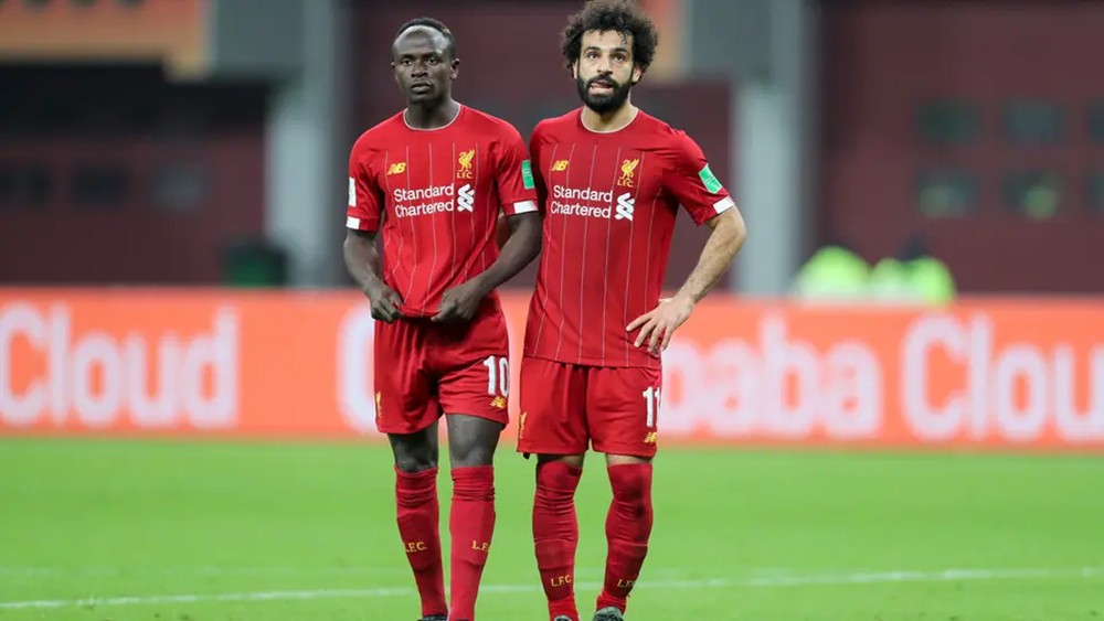 صلاح وماني ومحرز يتنافسون على جائزة لاعب العام في إفريقيا