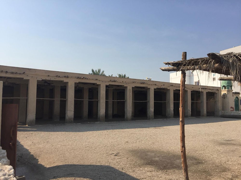 إمام جامع بوري يستلم راتب ولا يقيم صلاة الجماعة