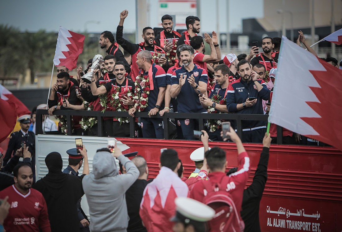 الدوسري يكشف أسرار حياته بعد الفوز بخليجي 24