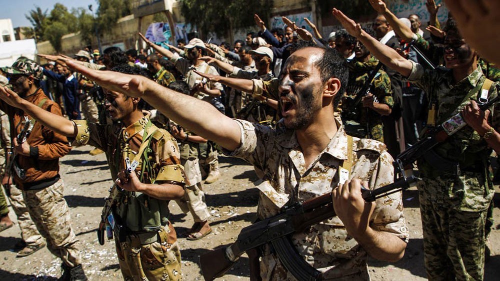 صعدة.. مصرع 15 حوثياً بغارات جوية للتحالف