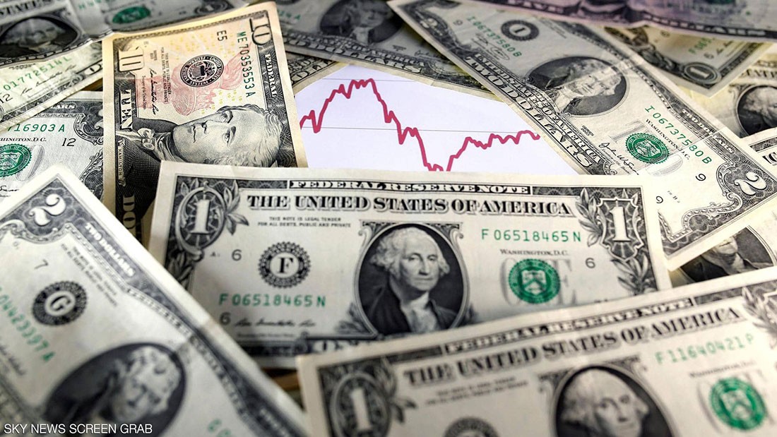  الدولار يتراجع لأدنى مستوى له في ثلاثة أسابيع 