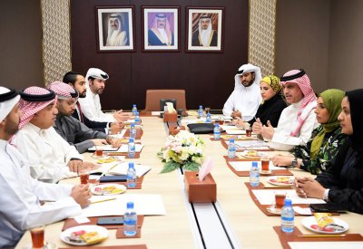 وكيل البلديات يجتمع مع البنوك والمصارف المشاركة في تمويل رسوم البنية التحتية