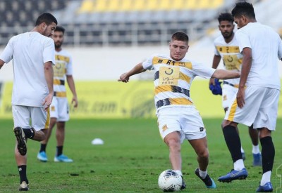 ليوناردو خيل يشارك في تدريبات اتحاد جدة
