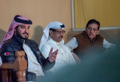 عيسى بن عبدالله يلتقي فرسان قفز الحواجز في أجواء أسرية                