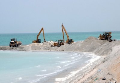 اتفاق شوري نيابي بشأن مشروع تنظيم استخراج الرمال البحرية