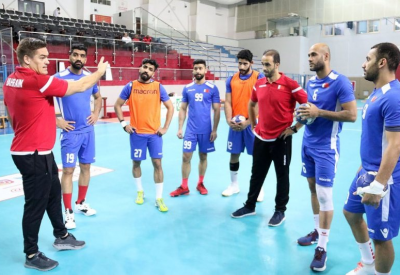 "أحمر اليد" يتجهز لملاقاة العراق وديًا