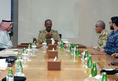 القائد العام يستقبل عدد من كبار ضباط قوة دفاع البحرين