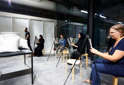 معرض421 يستكشف خبايا الرسم التجريدي