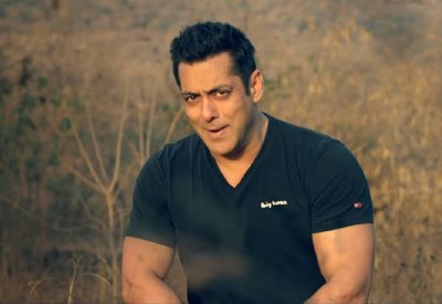«سلمان خان» يعلن تفاصيل فيلم العيد لموسم 2021