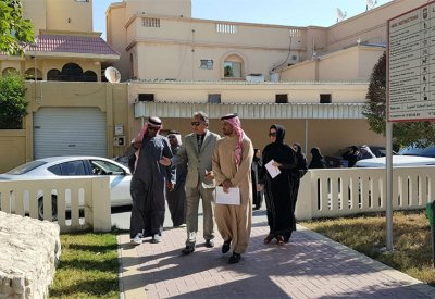 فريق من المحافظة الجنوبية يتفقد الاحتياجات الخدمية لأهالي الرفاع الغربي