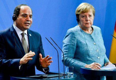  السيسي وميركل يدعمان الحل السياسي بليبيا ويرفضان "التدخلات" 