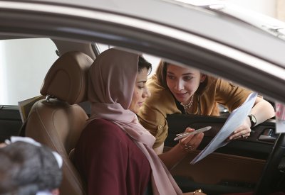 خمس مخرجات سعوديات يشاركن في عمل خاص