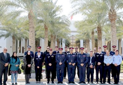 آمر الأكاديمية الملكية للشرطة يستقبل وفدا من طلبة الماجستير بأكاديمية الشرطة الملكية بالأردن