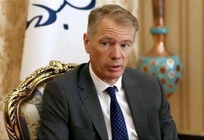 بعد اعتقاله.. إيران تعلن مغادرة السفير البريطاني