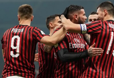 فيورنتينا يضرب موعداً مع إنتر.. وميلان يجتاز سبال بثلاثية