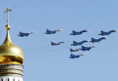 المرصد السوري: 18 قتيلاً بقصف لطيران النظام وروسيا على حلب