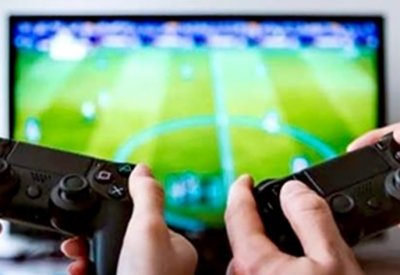 (دراسات) يبدأ مسحاً عن ظاهرة الألعاب الإلكترونية بين الأطفال والمراهقين