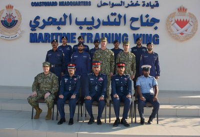 قيادة خفر السواحل تفتتح دورة قادة الزوارق السريعة