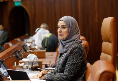 قهوة وفيديو وابتسامات.. شاهد أكثر من 65 صورة لمناقشة موضوع الصيادين