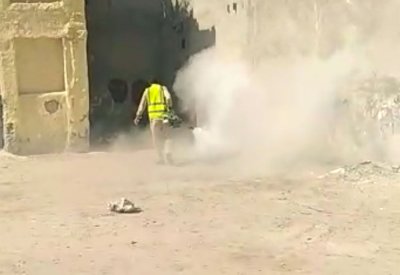 بالفيديو: "الصحة" تكافح الحشرات بفرجان المحرق