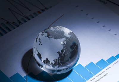 نمو دول الخليج أفضل من أوروبا.. والاقتصاد العالمي مستقر ماليا