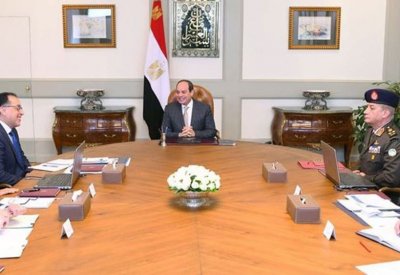 السيسي يبحث ملف سد النهضة ويطالب بحفظ حقوق مصر المائية