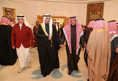 سمو محافظ الجنوبية يقدم واجب العزاء في وفاة الأمير بندر بن محمد بن عبدالرحمن