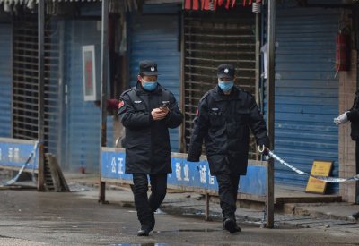 الفيروس المميت يرعب الصين.. غلق 8 مدن بعد وفاة 25 شخصا