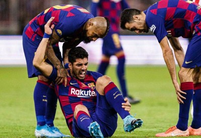 "البارسا" يحاول تعويض الاروغوياني "سواريز" بالأرجنتيني "مارتينيز"