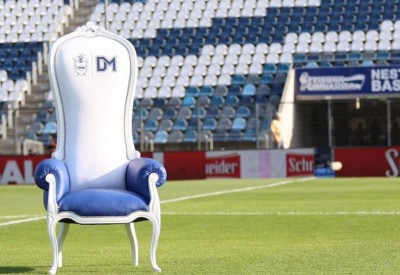 مزاد لبيع "عرش الملك" مارادونا بعد كل مباراة